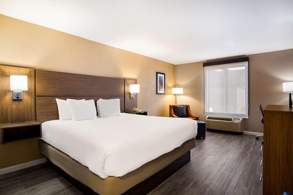Best Western Gallup West Room photo